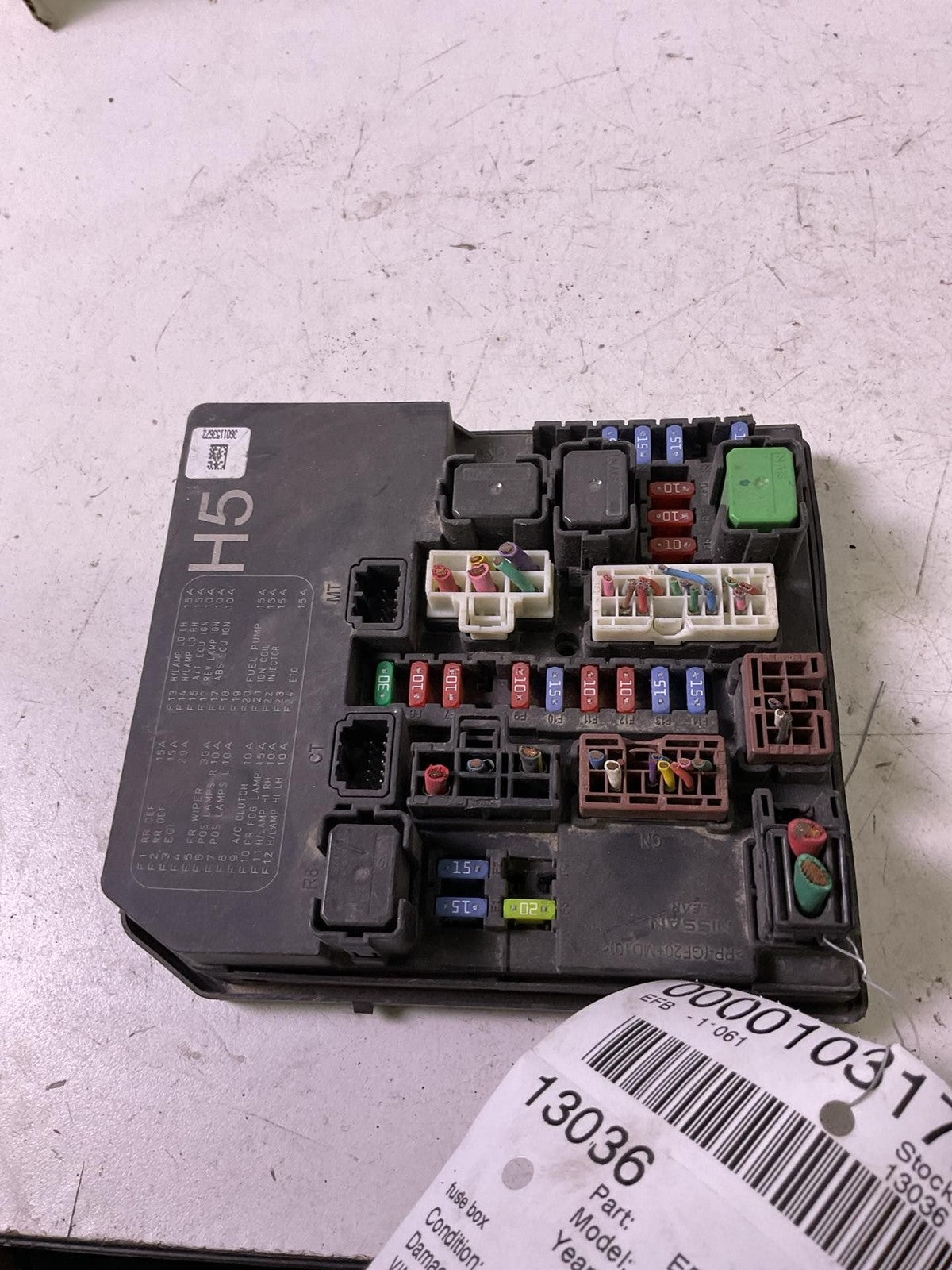 Engine Fuse Box NISSAN SENTRA 13 14 15 16 17 18 190